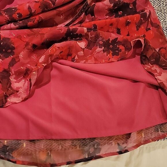 NWT Lost + Wander Floral Halter Blouse - Red and Black Sz Med - Picture 6 of 7